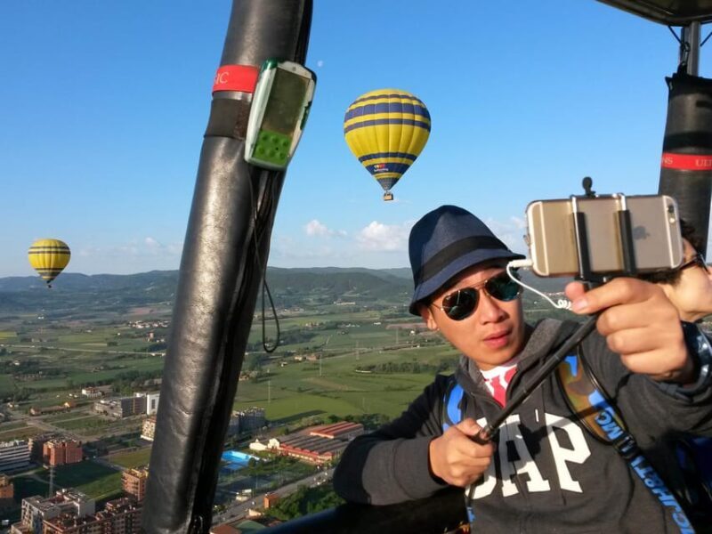 Barcelona: Hot Air Balloon Ride with Optional Transportation - Frequently Asked Questions