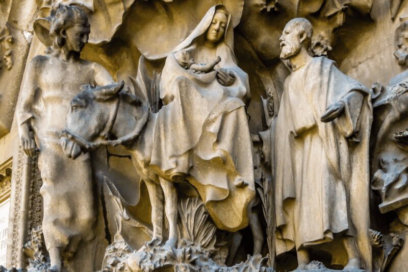 Barcelona: La Sagrada Familia & Park Guell Small-Group Tour - Why This Tour Works Well