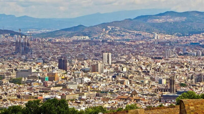 Barcelona Layover Experience: Must-See City Highlights - FAQs