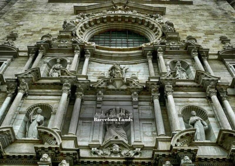 Barcelona: Luxury Dalí y Girona Tour - An In-Depth Look at the Luxury Dalí y Girona Tour