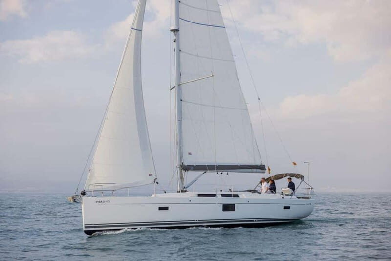 Barcelona: Luxury Sailing Experience from Port Olimpic - FAQ