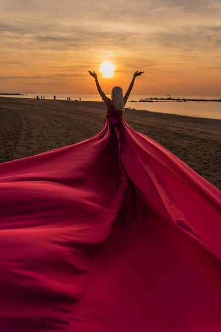 Barcelona: Magic Pink Flying Dress Photoshoot - FAQ