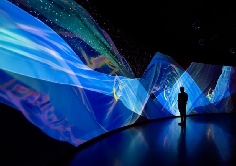 Barcelona: Mirador torre Glòries Skip-the-Line Ticket - Additional Features and Practical Details