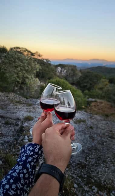 Barcelona: Montjuïc Tour with a glass of Wine - Exploring the Montjuïc Tour with a Glass of Wine: An Authentic Look