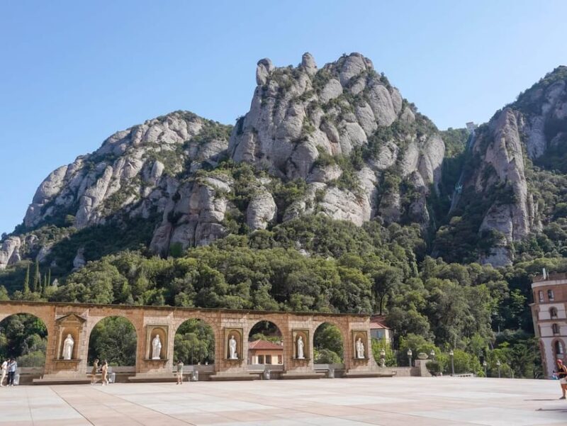 Barcelona: Montserrat Tour with Cog-Wheel & Black Madonna - Exploring the Montserrat Experience in Detail