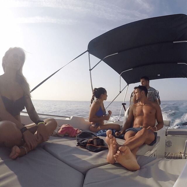 Barcelona: No license needed Boat Rental - Who Should Consider This?