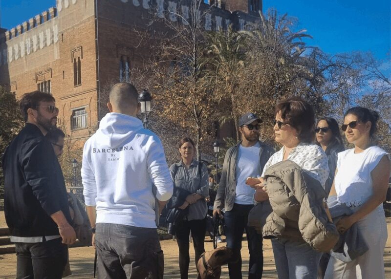 Barcelona: Old Town Private Walking Tour of Past and Present - What You Can Expect from This Tour