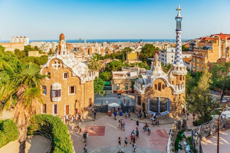 Barcelona: Park Güell Guided Tour & Priority Access - Practical Tips & Considerations