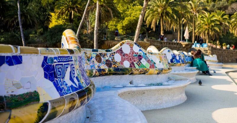 Barcelona: Park Güell Guided Tour - Key Points