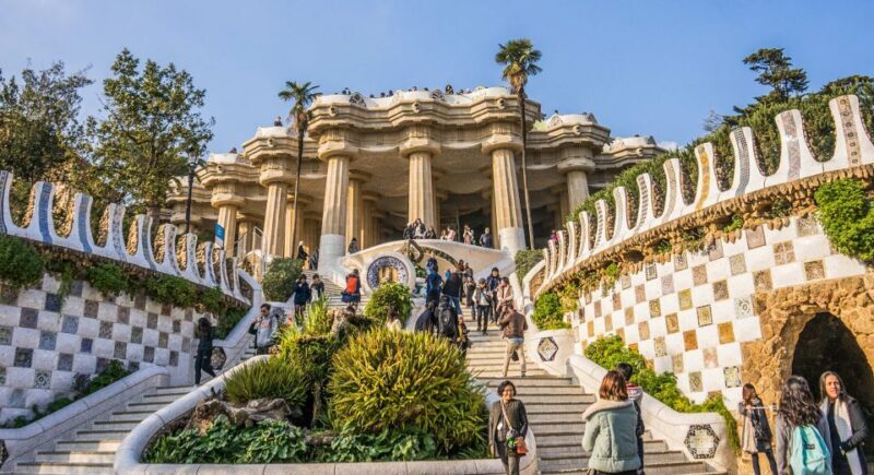 Barcelona: Park Guell Guided Tour with Skip The Line Entry - The Value of the Tour: Is It Worth It?