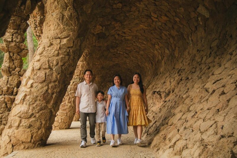 Barcelona: Park Güell Private Photography Experience - Practical Tips & Considerations