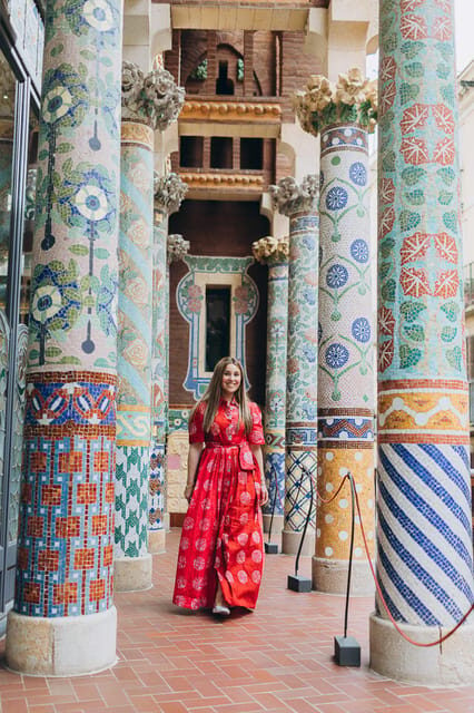 Barcelona: Photoshoot Tour Old Town, Gothic Quarter - The Sum Up