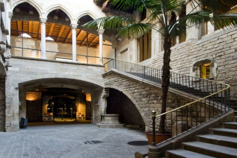 Barcelona: Picasso Museum Tour with Moco Museum Ticket - Who Is This Tour For?