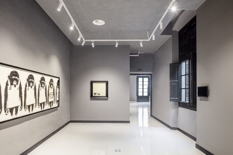 Barcelona: Picasso Museum Tour with Moco Museum Ticket - FAQs