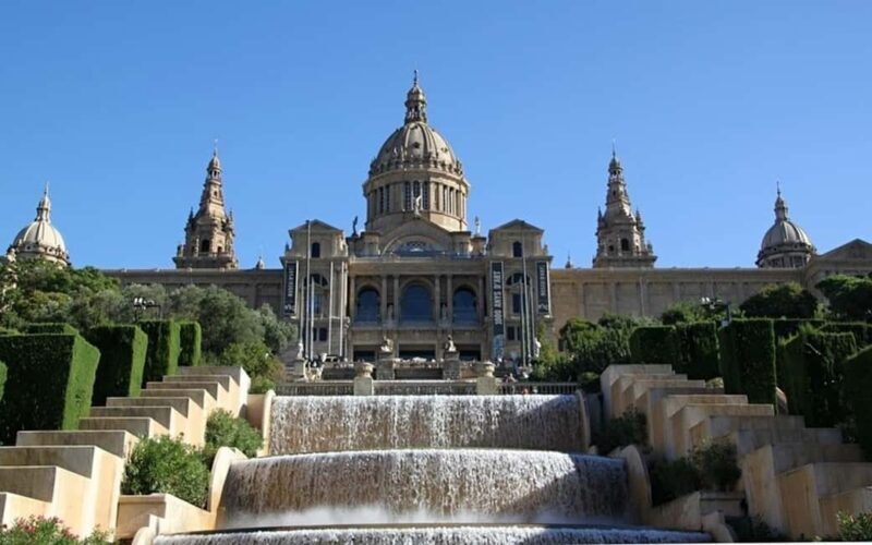 Barcelona: Private 2-Hour Best of Barcelona In-city Tour - Key Points