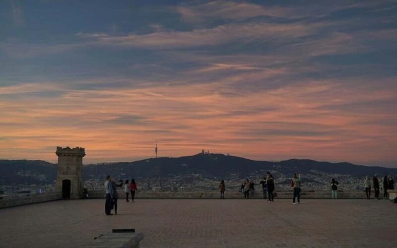 Barcelona: Private 2-Hour Best of Barcelona In-city Tour - What’s Included and What’s Not