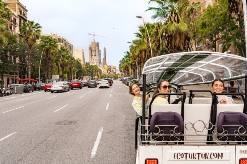 Barcelona: Private City Tour by Eco Tuk Tuk - FAQs
