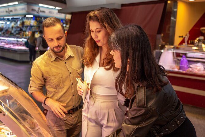 Barcelona Private Food Tour: Boqueria & Old Town's Markets - Key Points