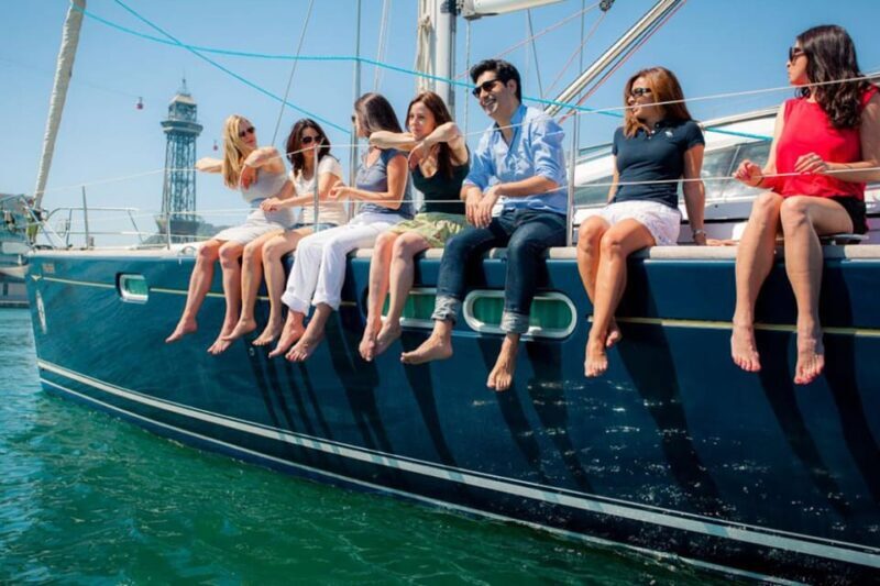 Barcelona: Private Luxury Sailing Tour - Detailed Breakdown of the Itinerary
