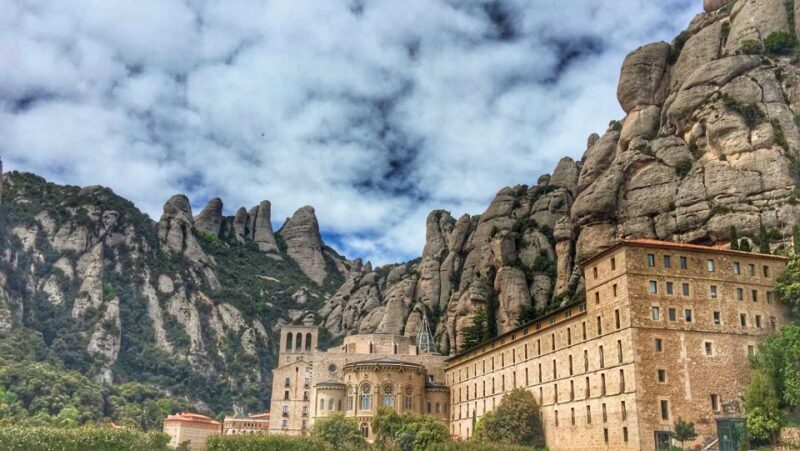 Barcelona: Private Montserrat Tour with Entry Tickets - Key Points