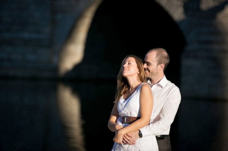 Barcelona Private Professional Photo Shoot with Options - Key Points