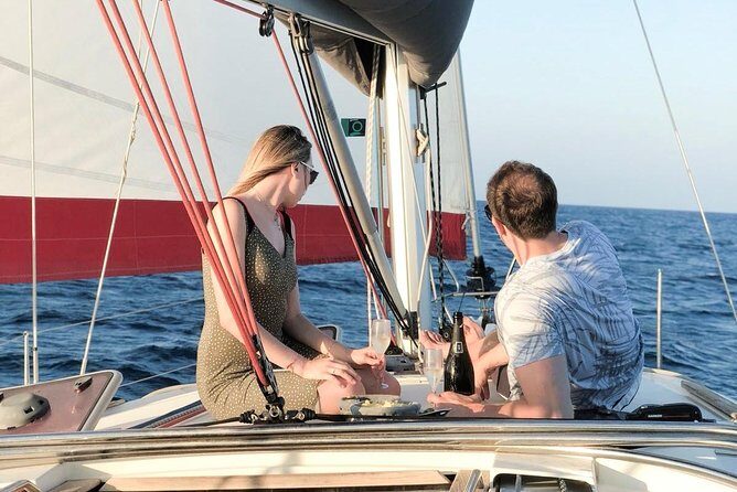 Barcelona Private Sailing Tour with Drinks for Family and Friends - The Highlights: Why You’ll Love This Tour