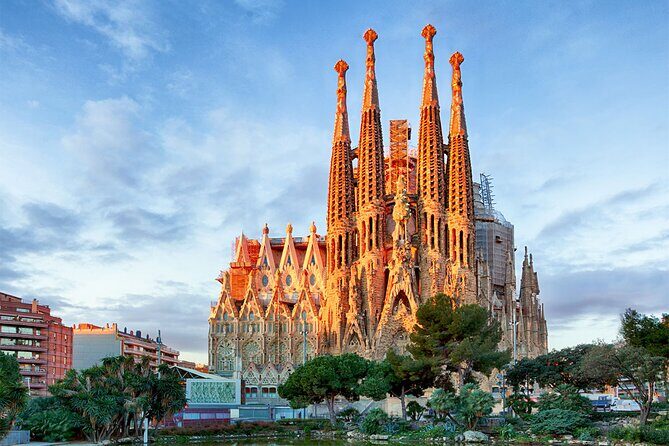 Barcelona Private Transfer from Cruise Terminal to City Centre - Key Points