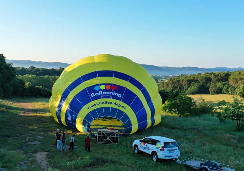 Barcelona Private VIP Balloon Flight with Pick-up Service - Key Points
