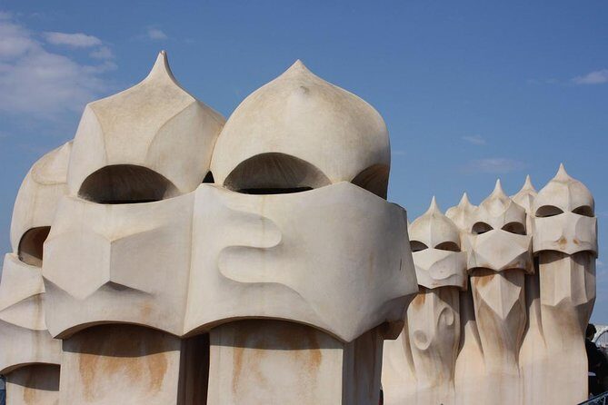 Barcelona Private Walking Tour with Skip the Line La Pedrera and Casa Batllo - The Value of a Private Guided Tour