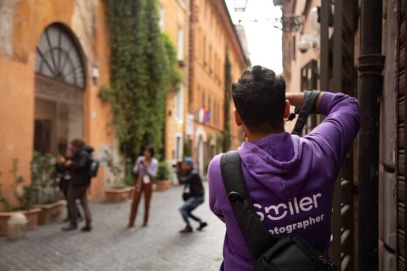 Barcelona: Professional Photoshoot Outside Sagrada Familia - An In-Depth Look at the Experience