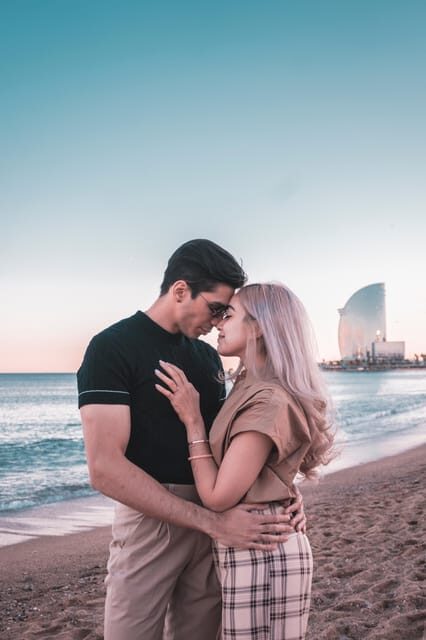 Barcelona: Professional Private Photoshoot - Key Points
