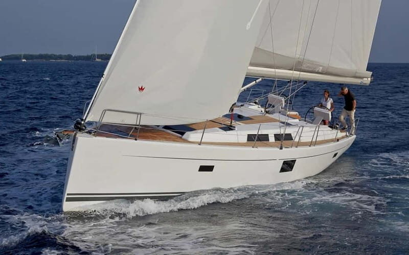 Barcelona: Romantic Private Experience on a Luxury Sailboat - Who Will Love This Experience?
