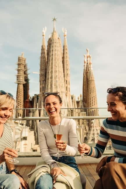 Barcelona: Sagrada Familia Evening Tour with Cava - Who Will Love This Tour?