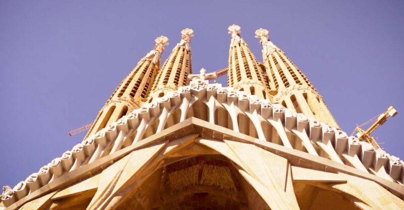 Barcelona: Sagrada Familia Skip-the-Line Guided Tour - The Experience: What to Expect from Start to Finish
