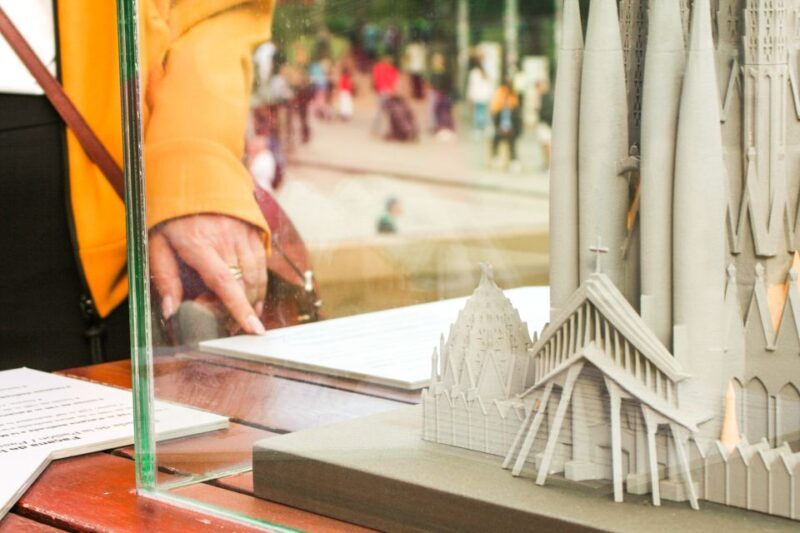 Barcelona: Sagrada Familia Skip-the-line Guided Tour - Comparing Similar Tours