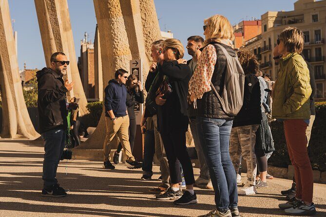 Barcelona: Sagrada Familia Skip-the-Line Guided Tour & Tickets - Why This Tour Stands Out