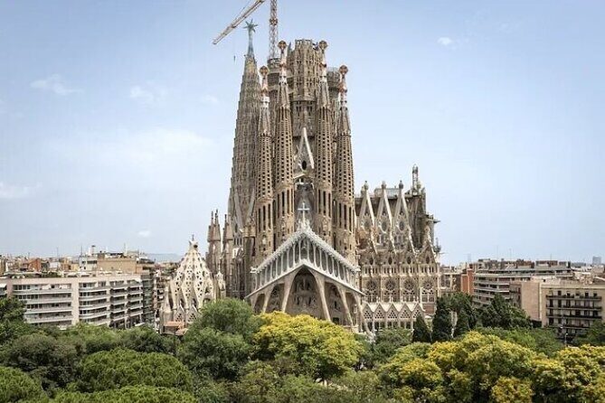 Barcelona Sagrada Familia Skip The Line Insider Guided Tour - The Itinerary in Detail