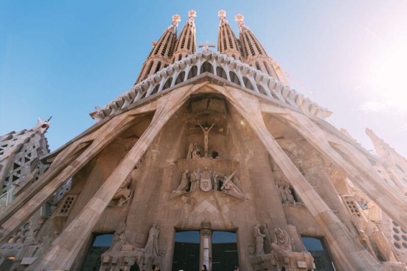 Barcelona: Sagrada Familia Small Group Guided Tour - What to Expect from the Tour