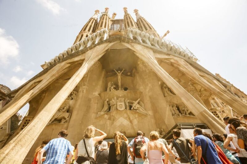 Barcelona: Sagrada Familia Tour with Optional Tower Access - Practical Details and Considerations