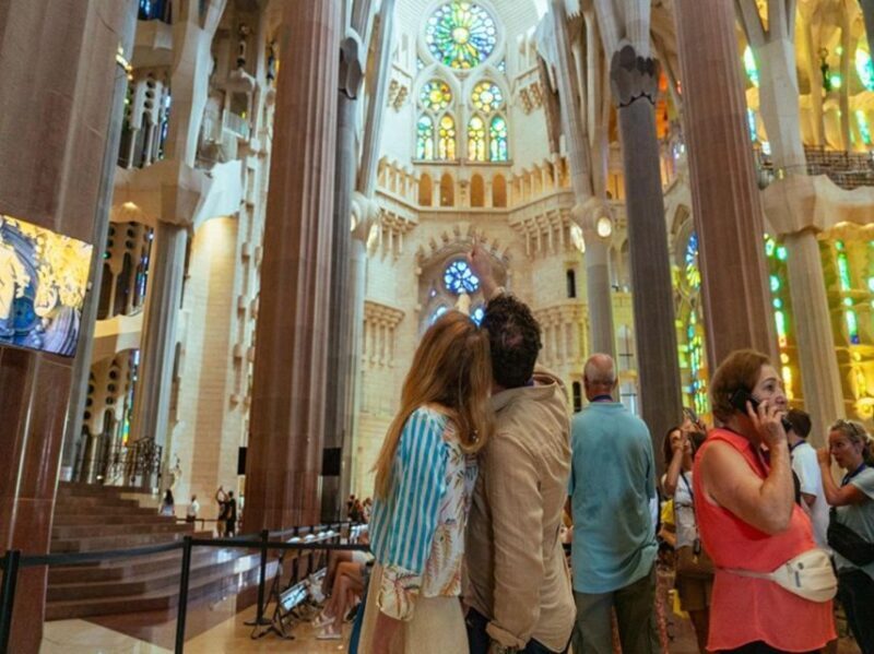 Barcelona: Sagrada Família Tour with Skip-the-Line Access - The Sum Up: Who Will Love This Tour?