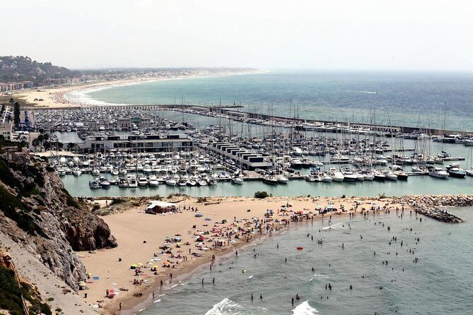 Barcelona Sailing Cruise with Light Snacks and Open Bar - Starting Point and Accessibility