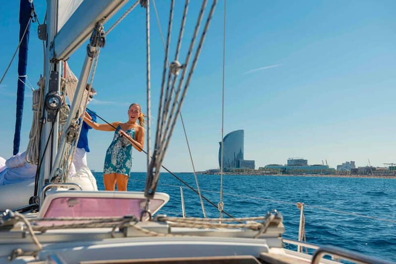 Barcelona: Sailing Tour with Young Local Captain & Drinks - The Experience in Detail