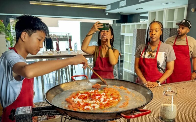 Barcelona: Seafood Paella Maestro & Tapas & Sangria - Barcelona: Seafood Paella Maestro & Tapas & Sangria — A Detailed Look