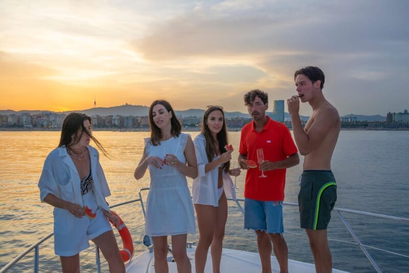 Barcelona: Sunset sailing in yatch with wine and snacks - The Yacht and Equipment