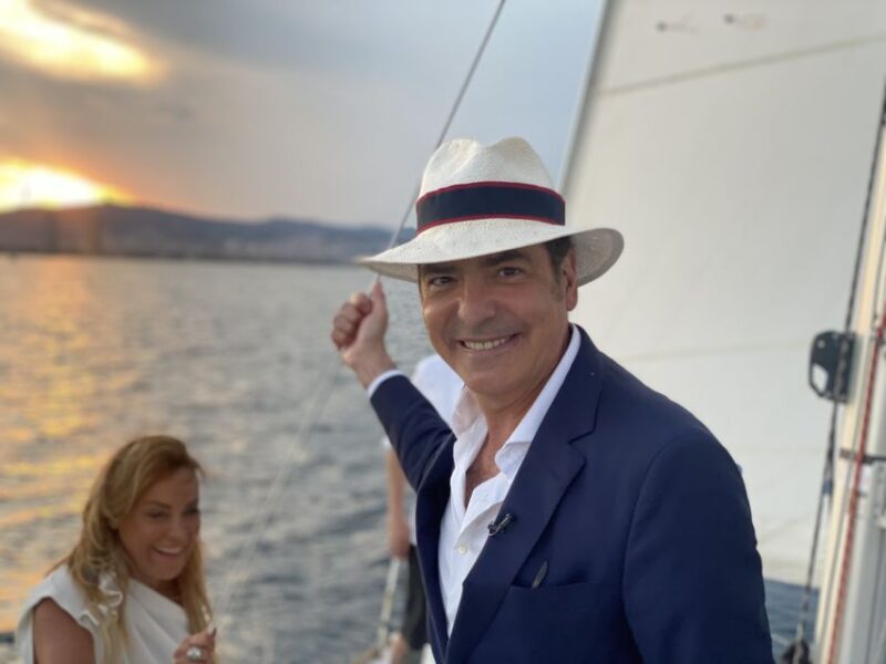 Barcelona: Sunset Sailing Tour with Open Bar & Snacks - FAQs