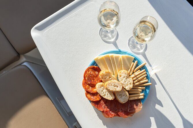 Barcelona Sunset Sailing with Wine and Tapas - An In-Depth Look at the Sunset Sailing Experience