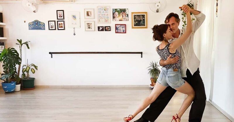 Barcelona: Tango Lesson with Bottomless Drinks - Frequently Asked Questions (FAQ)