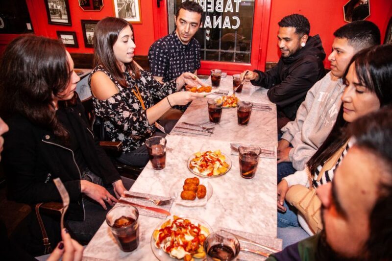 Barcelona: Tapas Food and Wine Tour in La Barceloneta - Second Stop: Bar Jai-Ca
