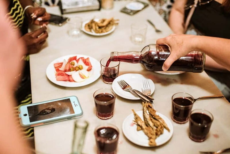 Barcelona: Tapas, Wine & History Tour of the Old Town - Who Should Consider This Tour?