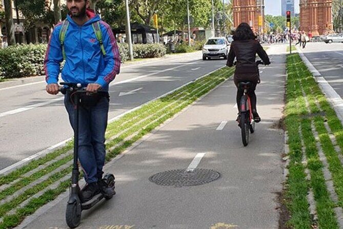 Barcelona Urban Planning Tour - Towards a Sustainable Smart City - Exploring Barcelona’s Urban Evolution